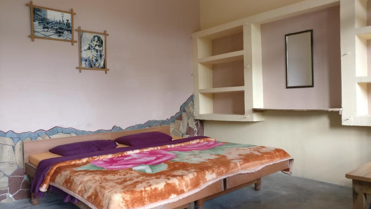 White Rabbit Guest House 다람샬라 외부 사진