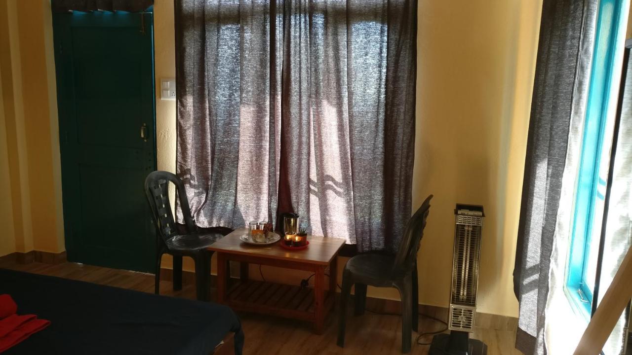 White Rabbit Guest House 다람샬라 외부 사진